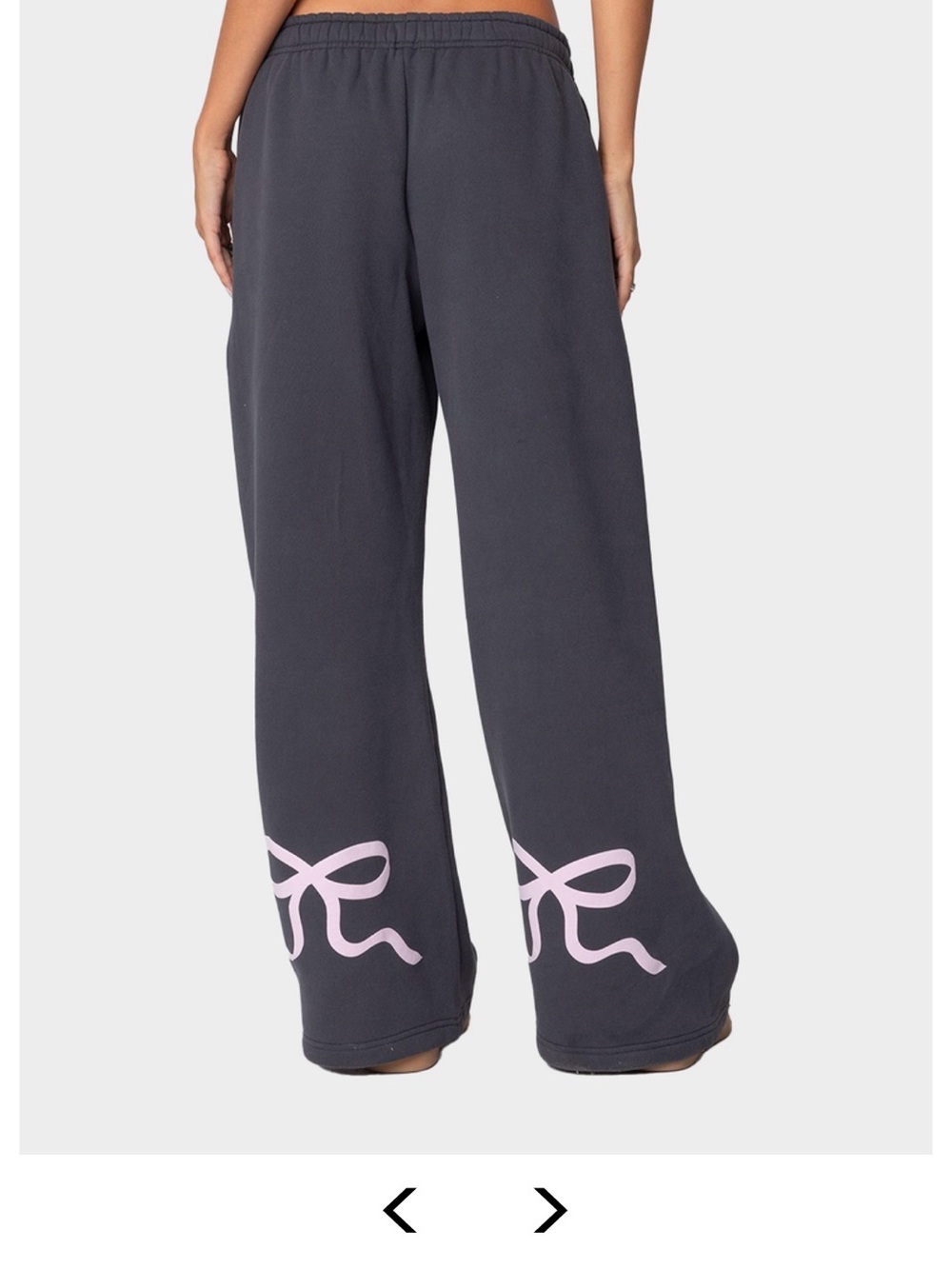 Wide-Leg Sweatpants with Pink Bow Graphic - Charcoal